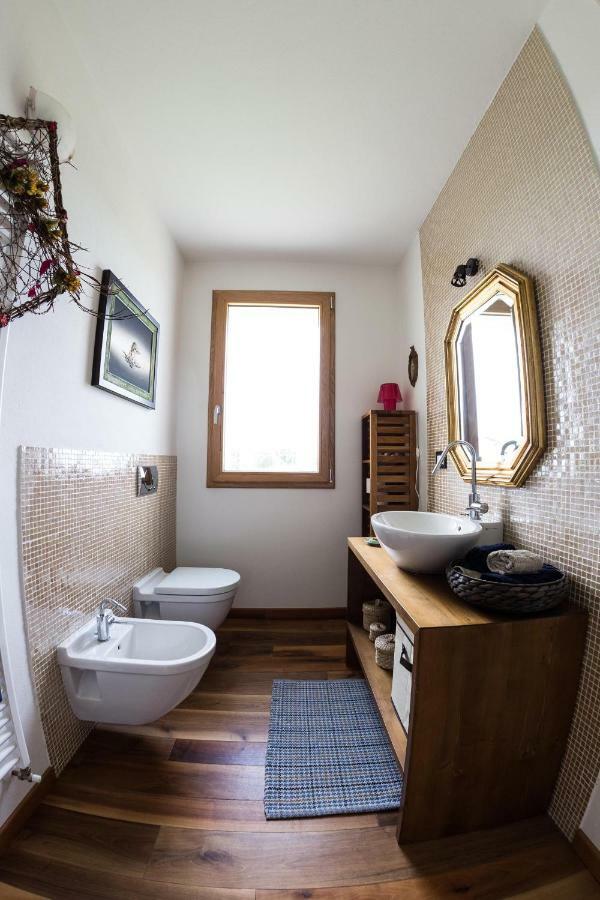 Bed and Breakfast La Piccola Torre Скандиано Экстерьер фото